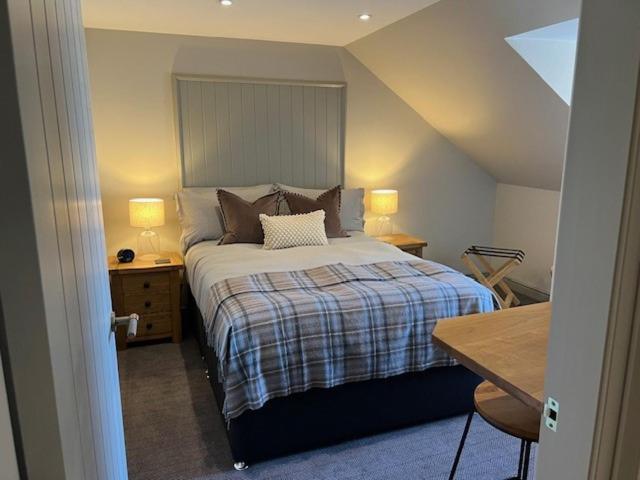 Balnain Street * Inverness